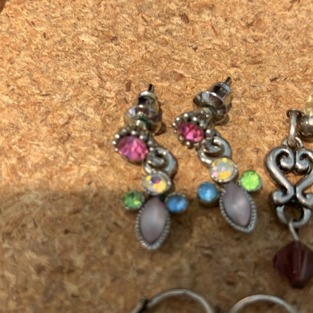 Dangle Earrings Bundle 4 Pairs Dainty silver and gold tones - Picture 5 of 12